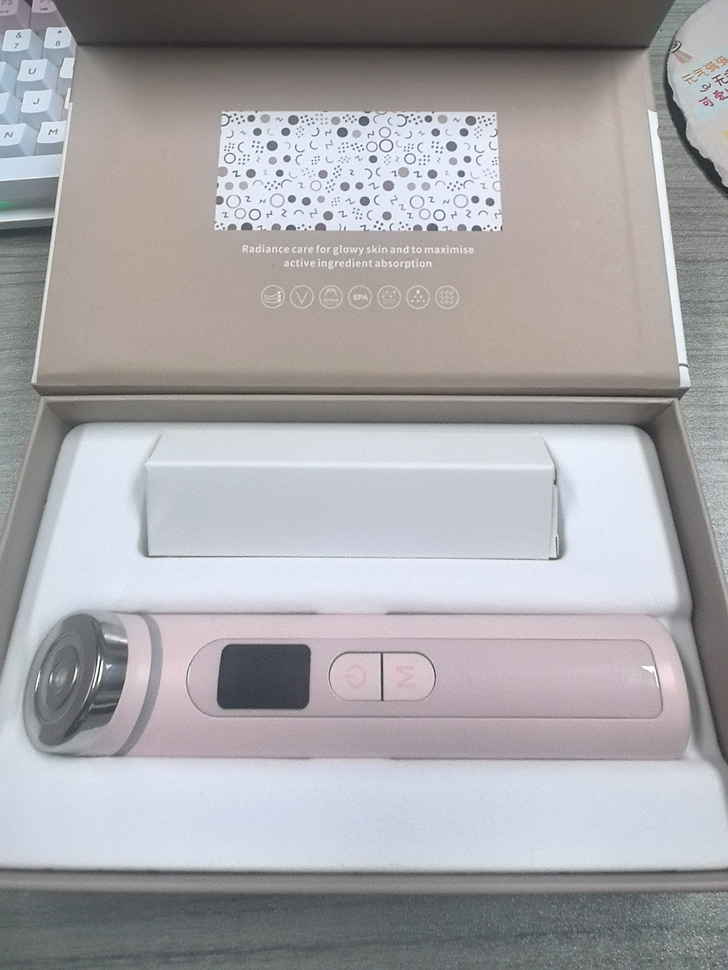 Microcurrent Facial Beauty Device with LED Light Therapy